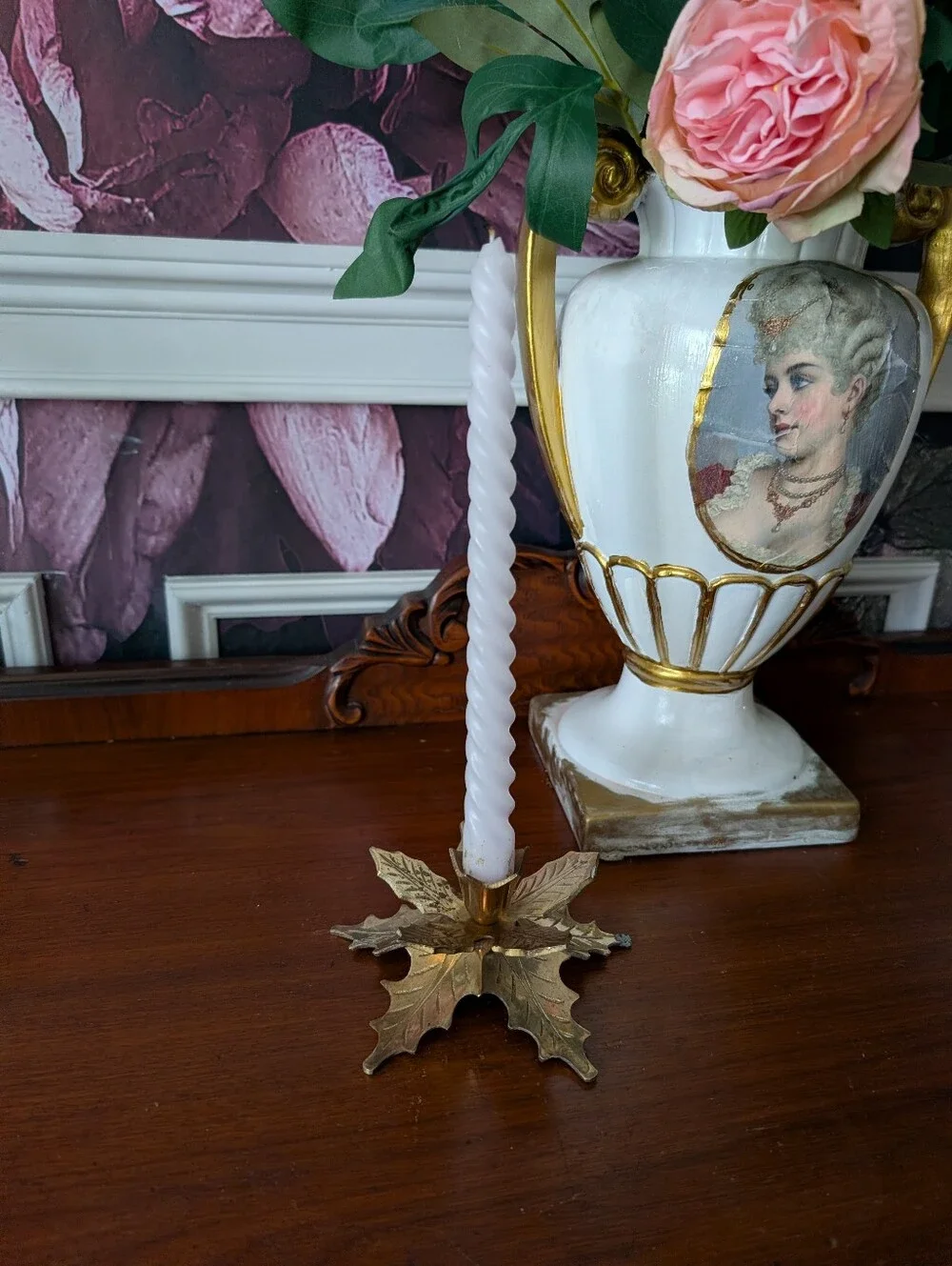 Vintage Solid Brass Leaf Design Tapered Candle Holders Table Decor 2.5
